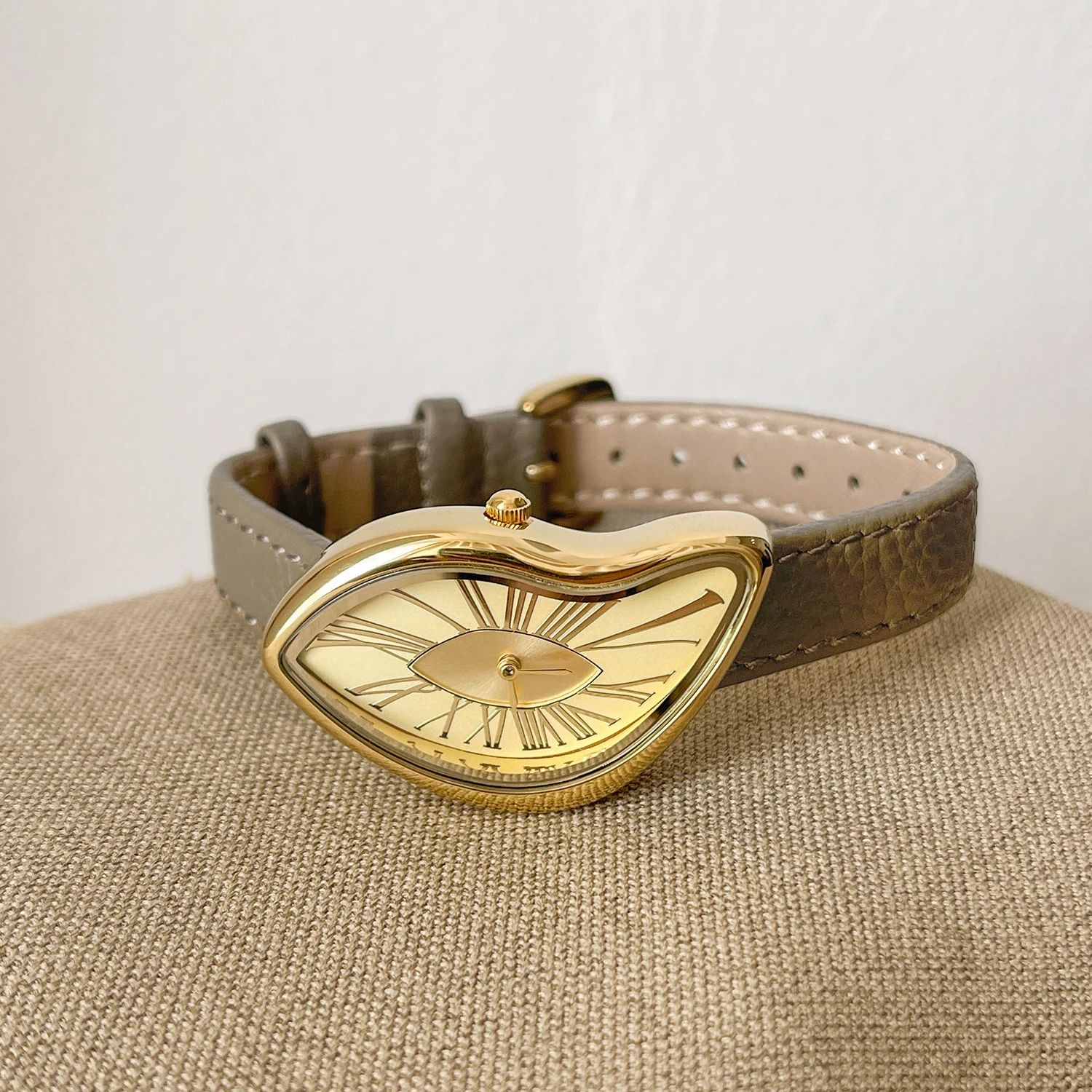 Orologio da donna creativo ret - Cartier Watch Tank recensione e prezzo